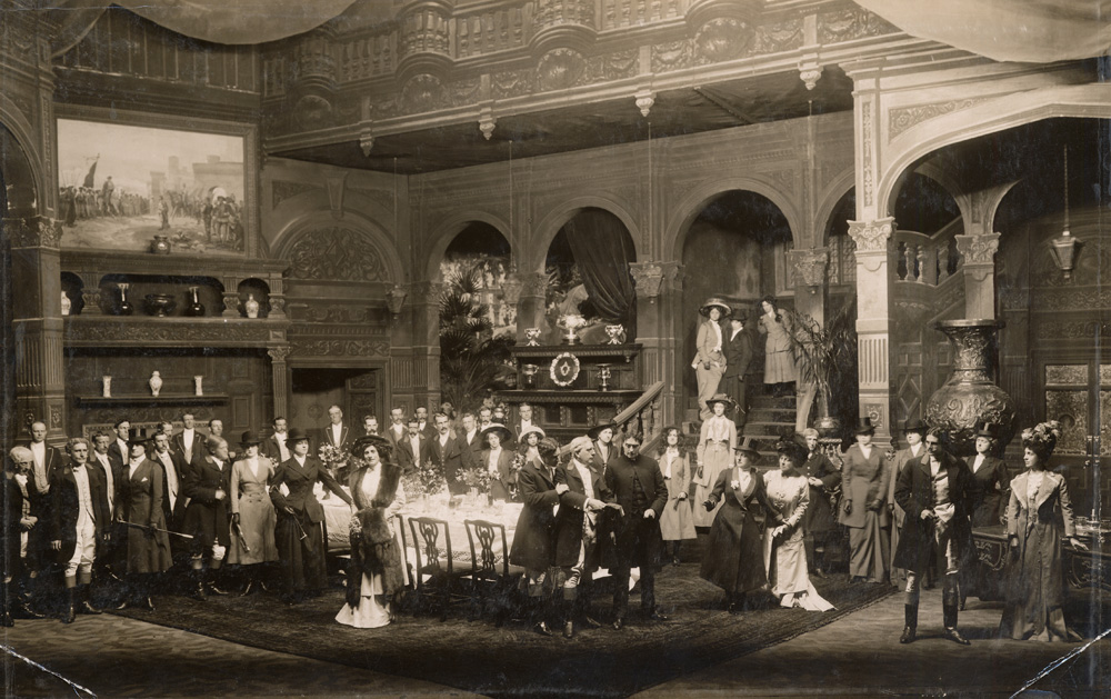 victoria & albert museum